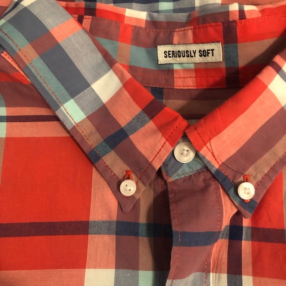 American Eagle Outfitters Other - American Eagle long-sleeve plaid button-up shirt